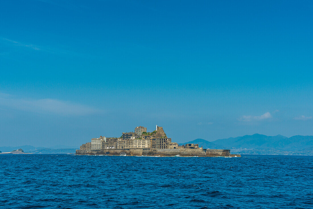 Hashima-Insel (Gunkanjima) (Kriegsschiff-Insel) (Schlachtschiff-Insel), Nagasaki, Kyushu, Japan, Asien