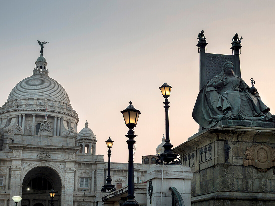 The Victoria Memorial, Kolkata, West Bengal, India, Asia