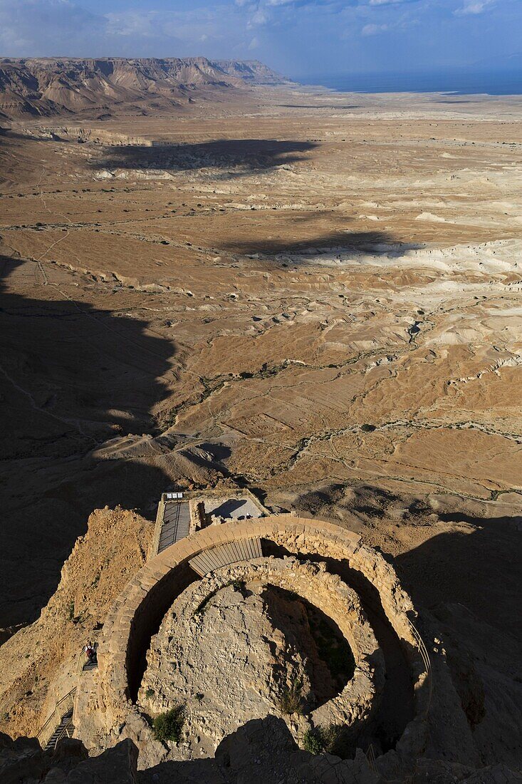 Israel, Südlicher Bezirk, Masada und die Zitadelle im UNESCO-Welterbe, der Palast und das Tote Meer