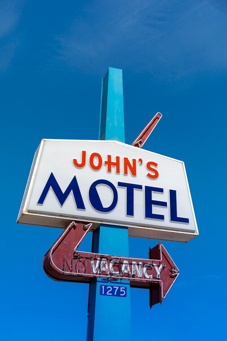 Canada, Province of New Brunswick, Chaleur Region, Beresford, John's Motel, retro design sign