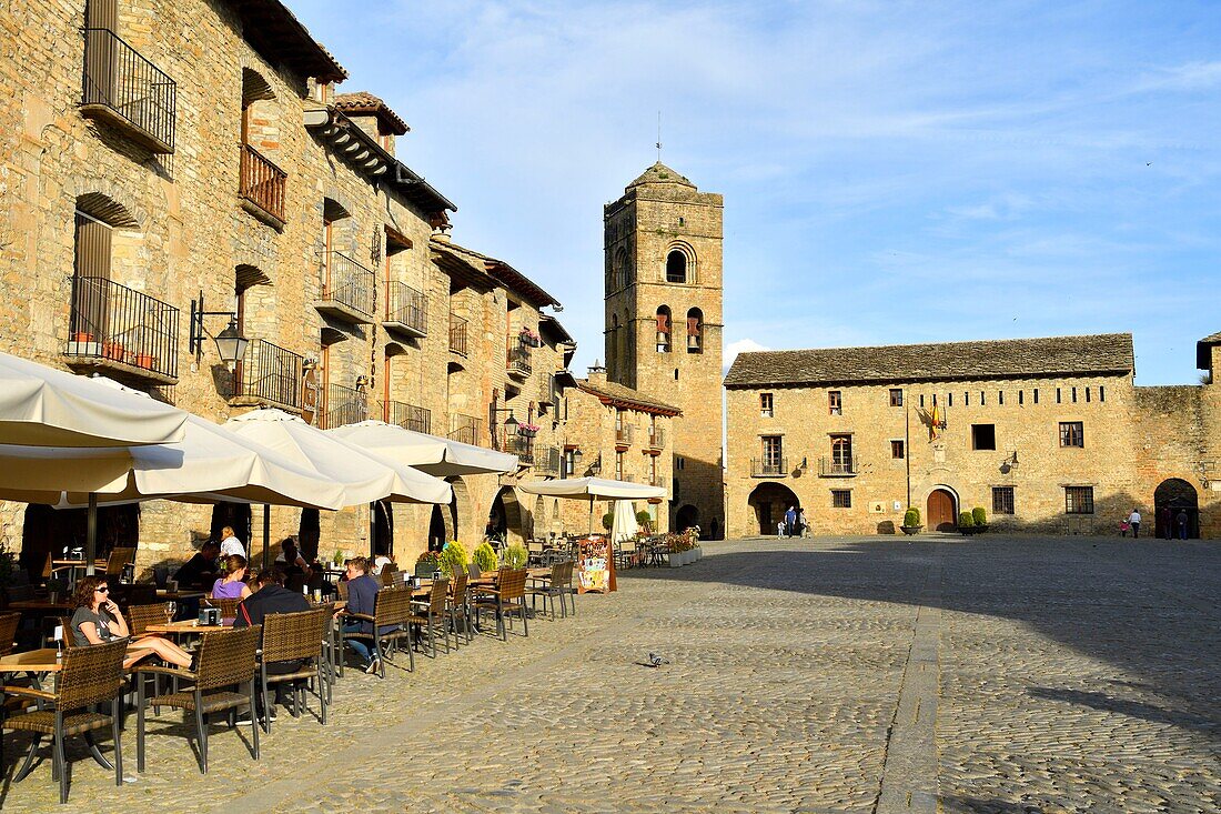 Spain, Aragon, Huesca province, Pirineos Aragonaises, Ainsa village