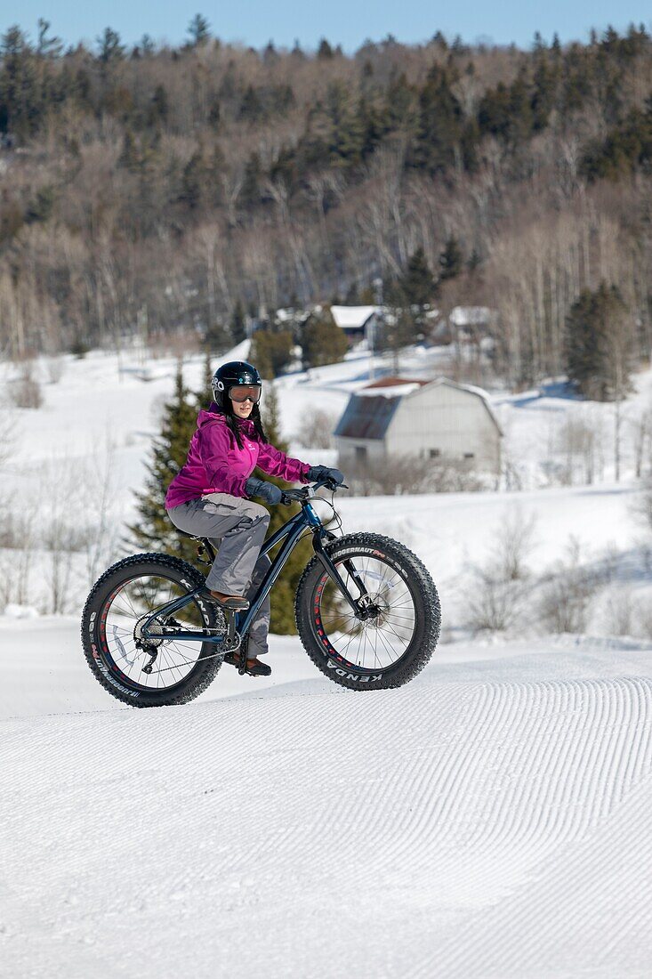 Canada, Quebec province, Mauricie region, Shawinigan and surrounding area, Park Valley, fatbike ride