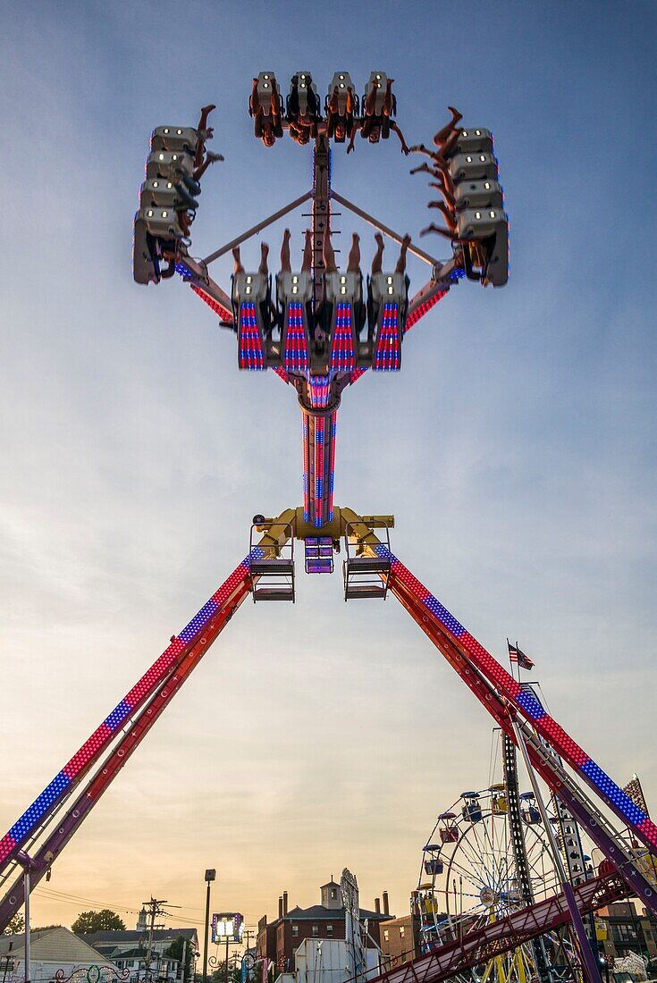 United States, New England, Massachusetts, Cape Ann, Gloucester, Saint Peters Fiesta, Freak Out carnival ride