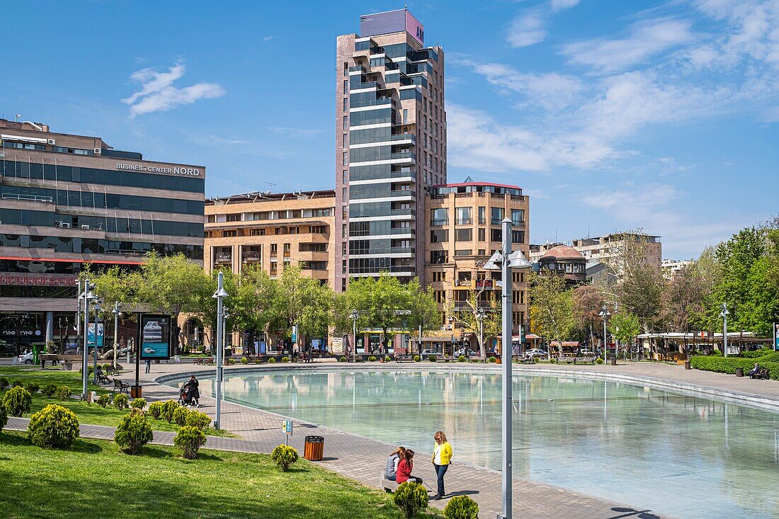 Armenia, Yerevan, Freedom square and the Swan lake