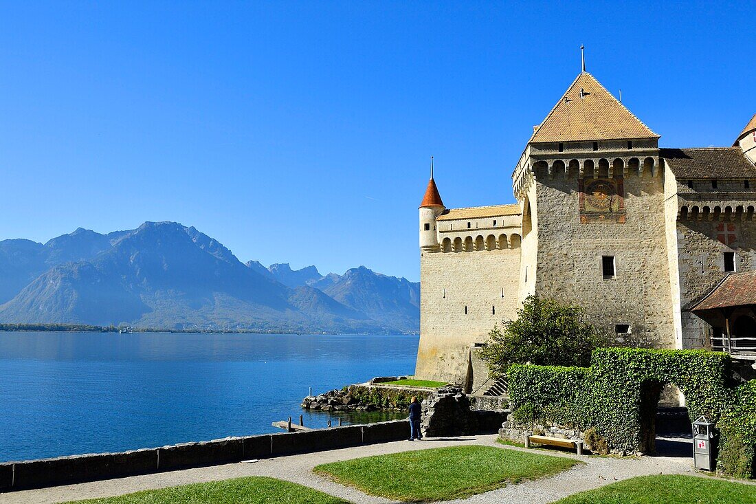 Suisse, Canton of Vaud, Lake Geneva, Veytaux, Chillon Castle at South Montreux