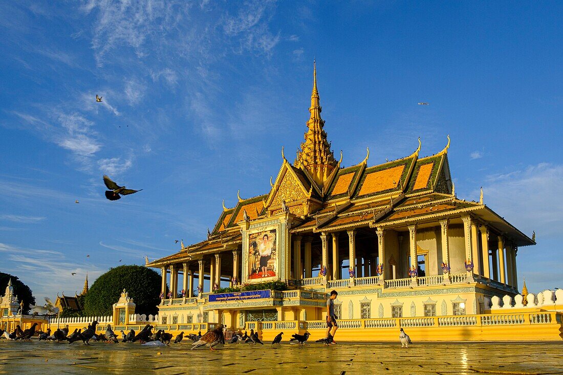 Cambodia, Phnom Penh, the Royal Palace, residence of the King of Cambodia, built in 1860