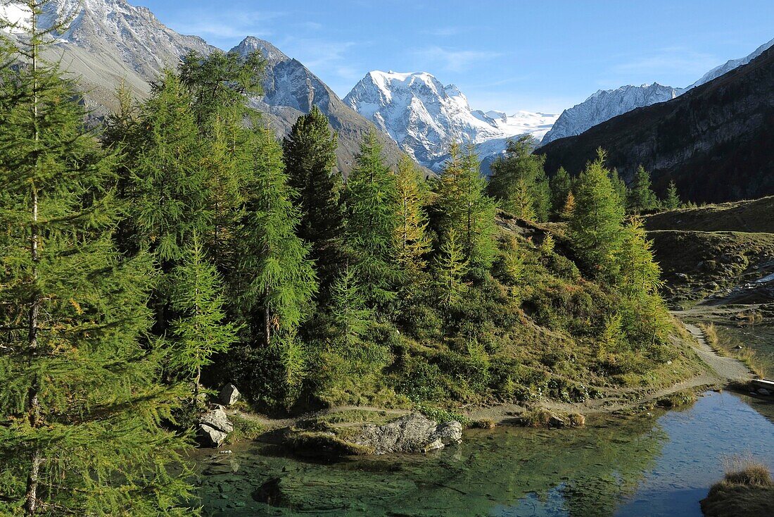 Switzerland, Valais Canton, Val d'Herens, village of Evolene, La Gouille Blue Lake