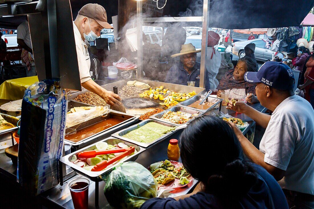 Mexico, Michoacan state, Patzcuaro, food stall in the street