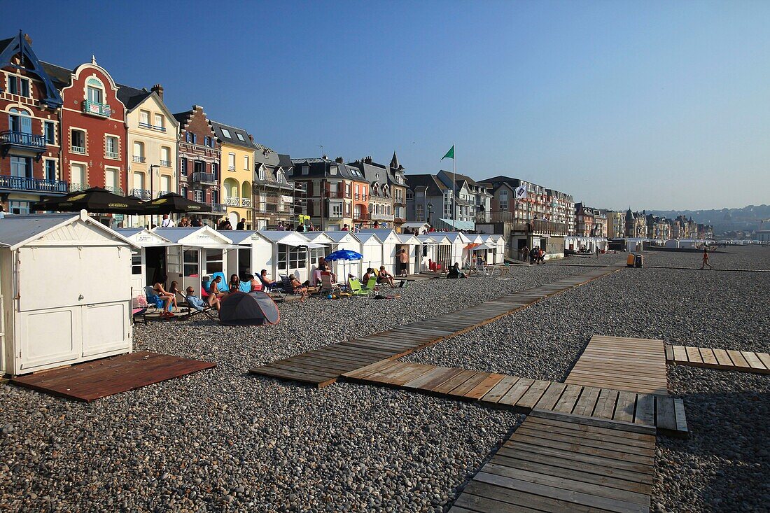 France, Somme, Mers les Bains, the beach in Mers les Bains