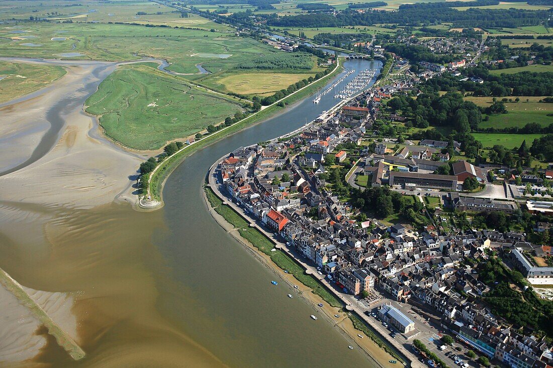 Frankreich, Somme, Saint Valery en Somme und die Baie de Somme (Luftaufnahme)