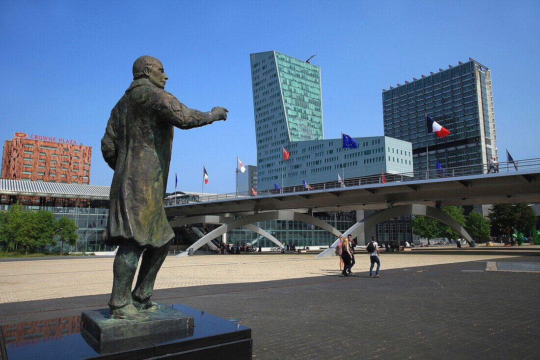 France, Nord, Lille, Euralille district, Esplanade François Mitterrand