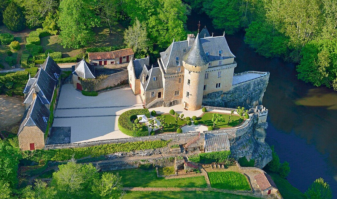 France, Dordogne, Perigord Noir (Black Perigord), Thonac, the castle of Belcayre on the banks of the Vezere river (aerial view)