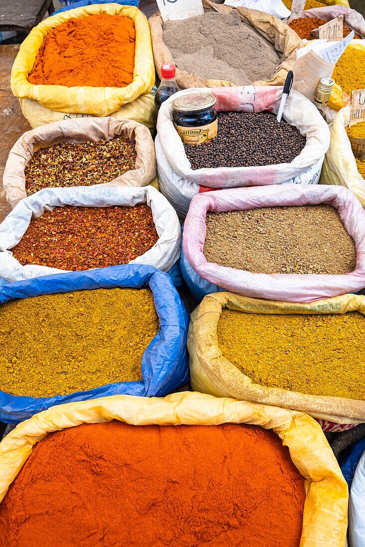 Armenia, Shirak region, Gyumri, historic district or Kumayri, the market, spices