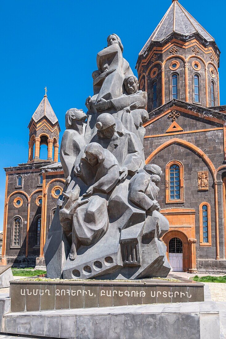 Armenia, Shirak region, Gyumri, historic district or Kumayri, All Saviors or Surp Amenaprkich church and the memorial to the victims of the earthquake of 1988