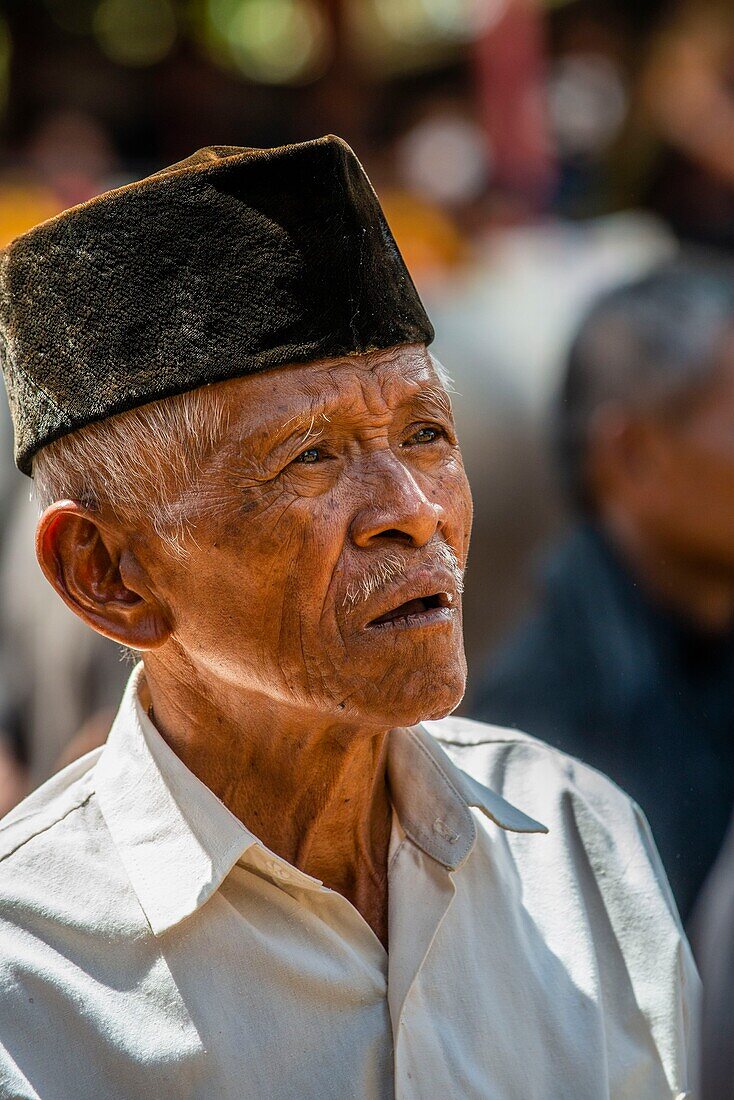 Indonesia, Sulawesi island, Toraja country, Tana Toraja, Rantepao, portrait of man