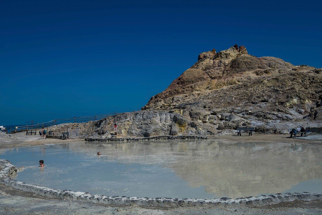 Italien, Sizilien, Äolische Inseln, die zum UNESCO-Welterbe gehören, Vulcano, heiße Quellen und Thermalschlamm von I Fanghi di Vulcano