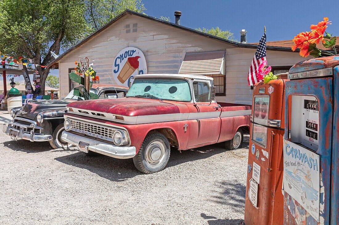 United States, Arizona, Route 66, Seligman, old cars at Delgadillo's Snow Cap