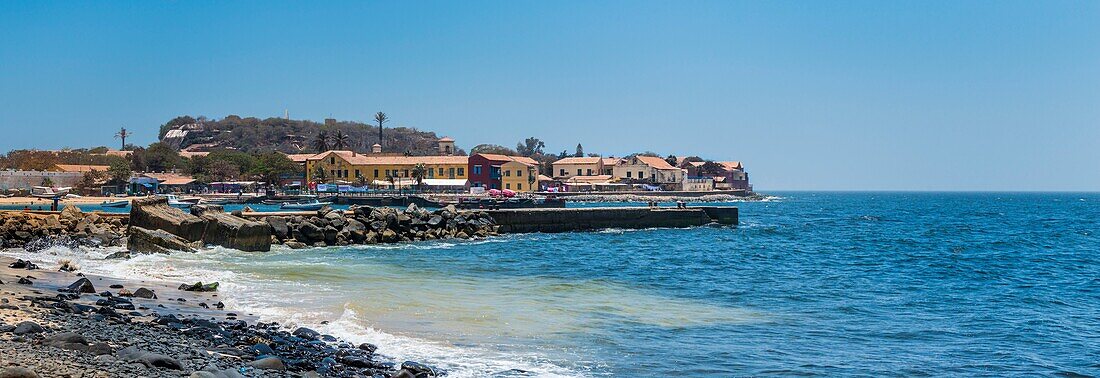 Senegal, Dakar, Goree Island, UNESCO World Heritage Site, view of the seawall and of the pier