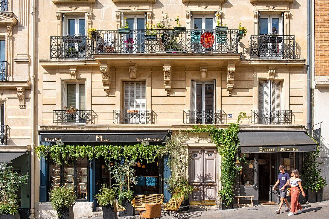 Frankreich, Paris, Rue Lepic, Hausmanische Fassade