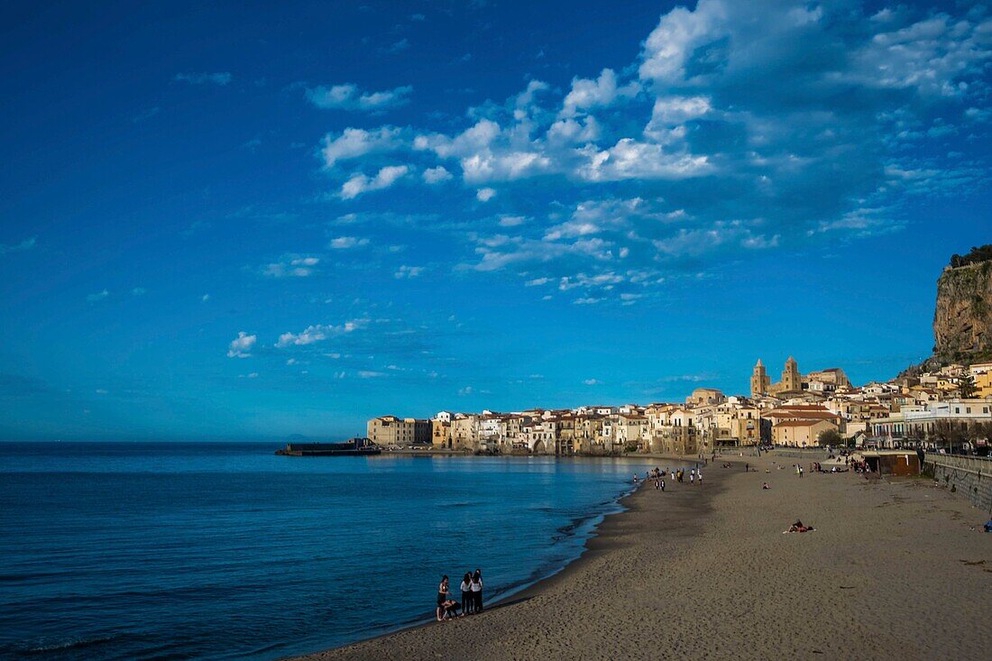 Italien, Sizilien, Cefalu