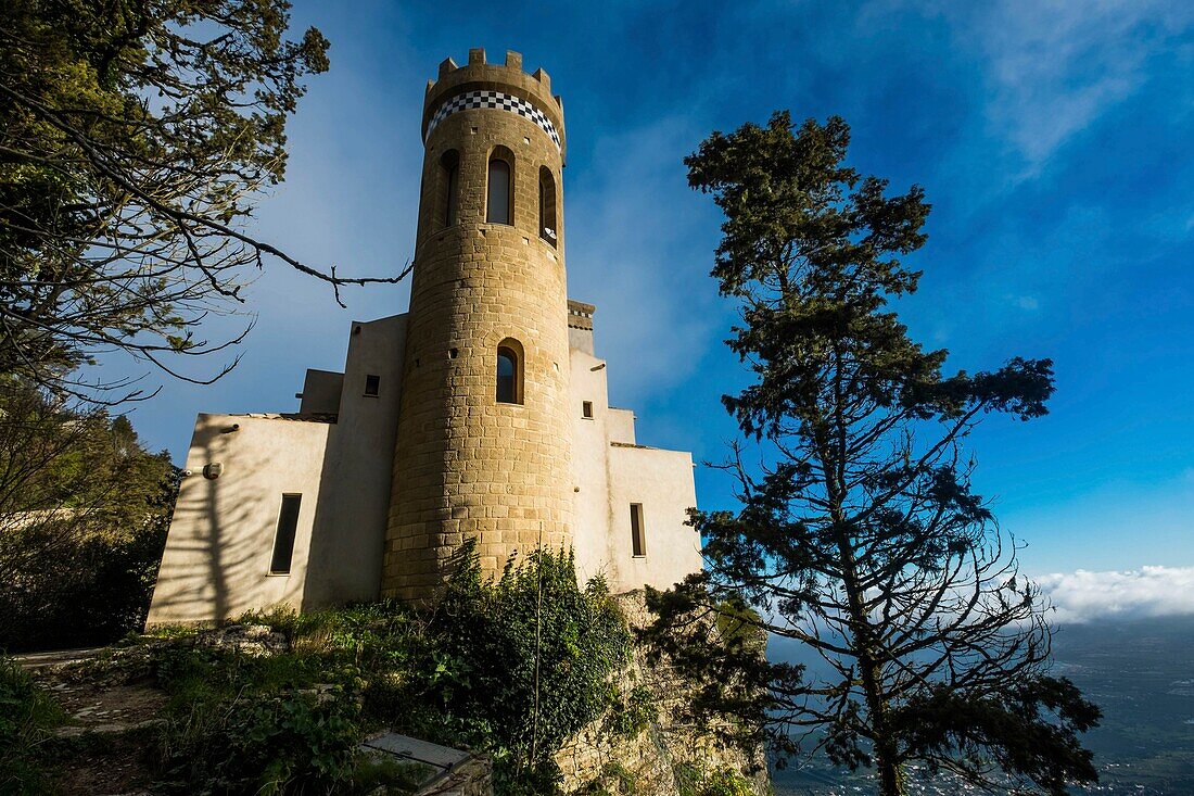 Italien, Sizilien, Erice, befestigte mittelalterliche Stadt oberhalb von Trapani, Torretta Pepoli