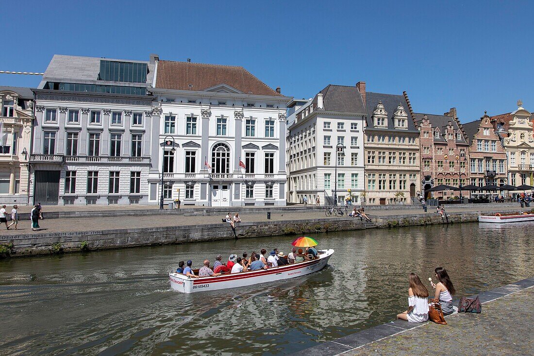 Belgium, East Flanders, Ghent, Korenlei (Quai au Blé), along the river Lys, tourist boats and old houses of baroque and classical style