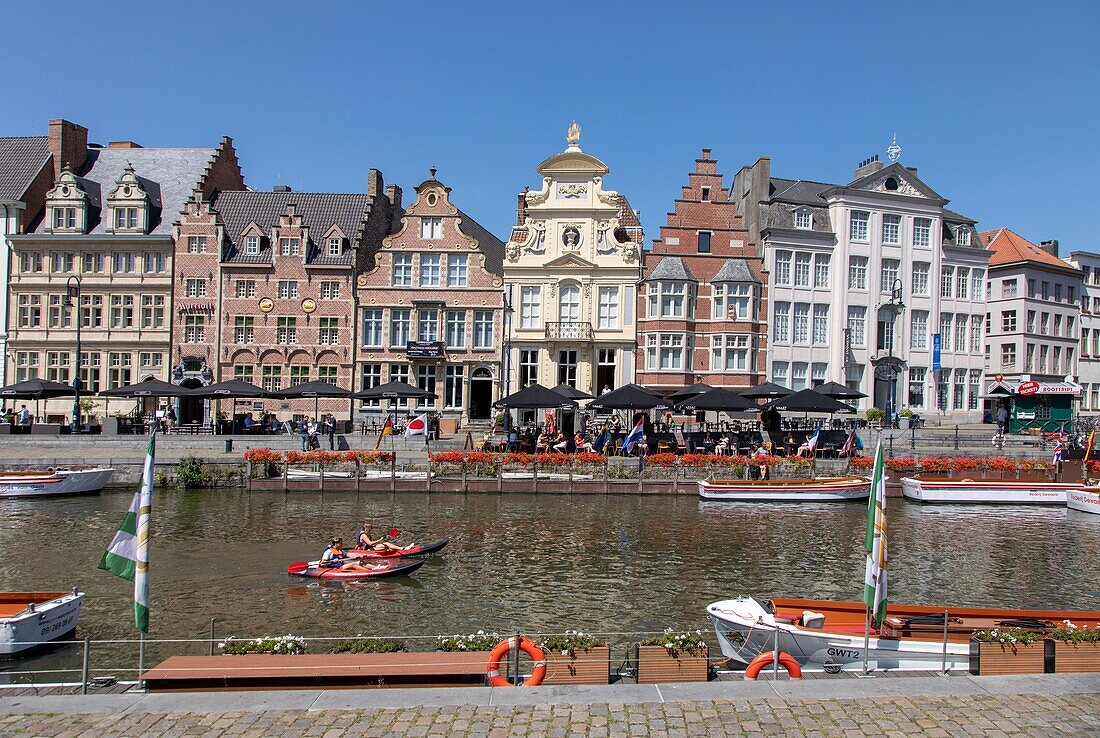 Belgium, East Flanders, Ghent, Korenlei (Quai au Blé), along the river Lys, tourist boats and old houses of baroque and classical style