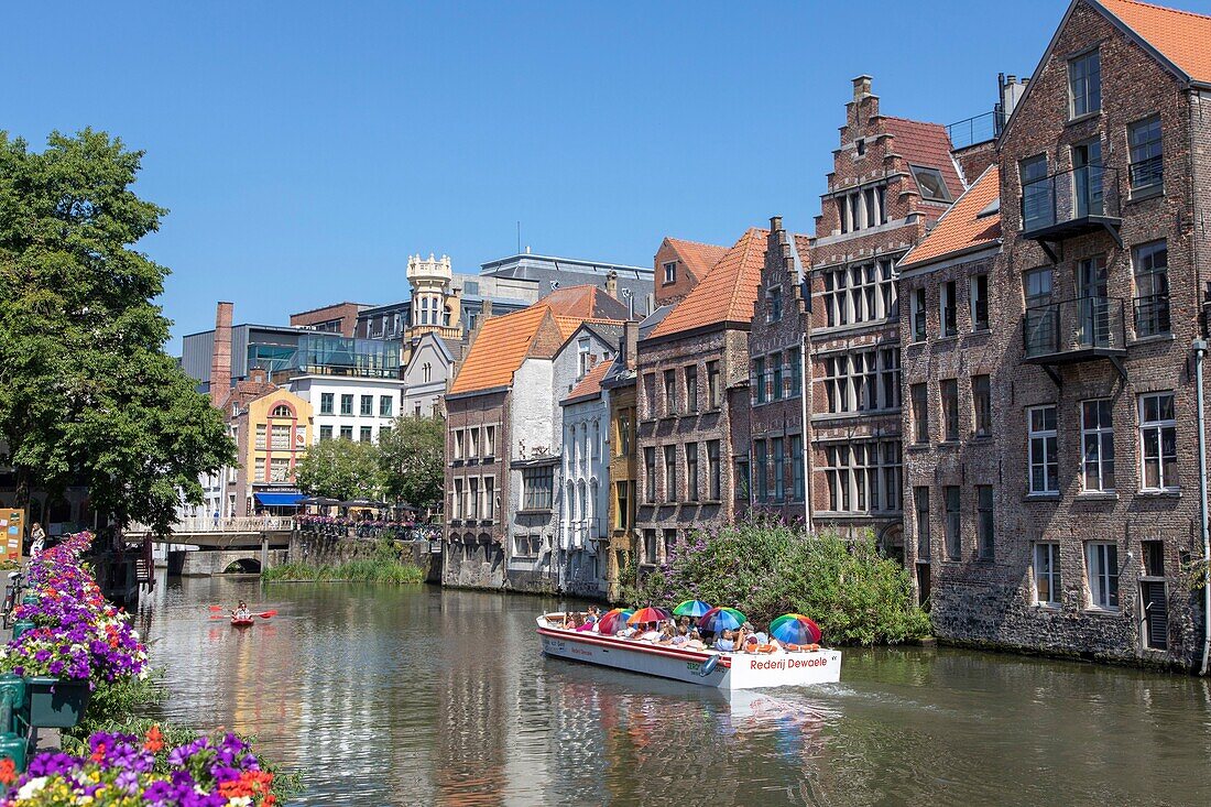 Belgium, East Flanders, Ghent, Kraanlei (Quai de la Grue), along the Lys, tourist boats