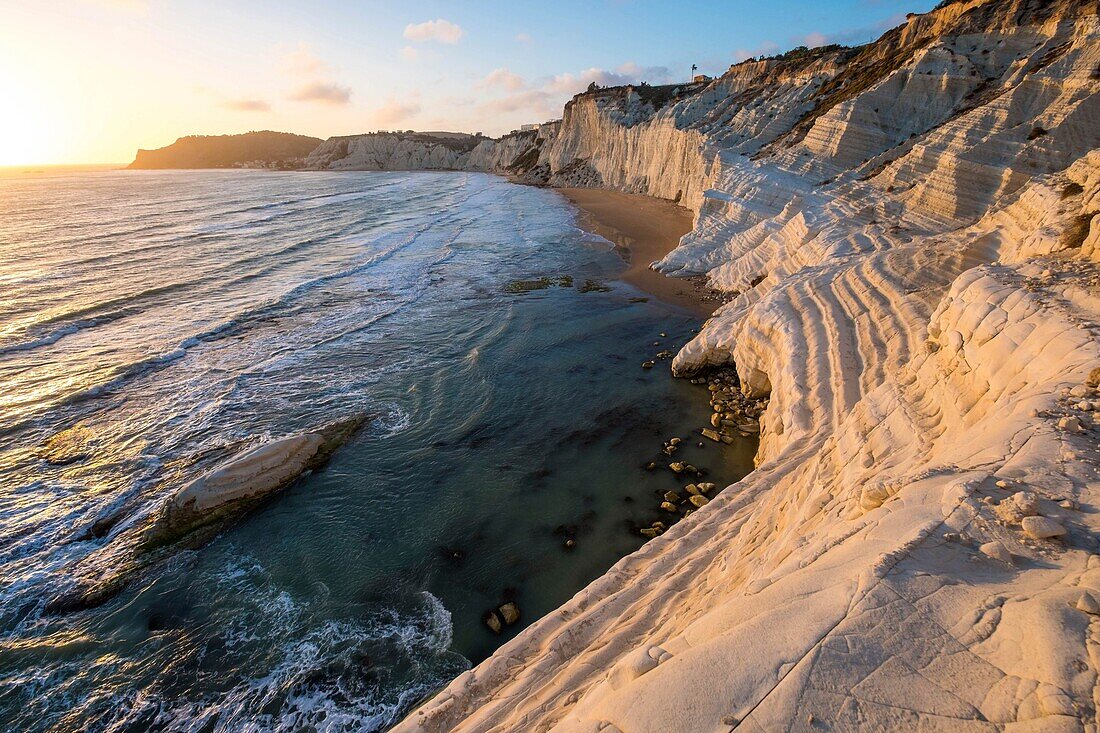 Italy, Sicily, Realmonte, Scala dei Turchi, or Turks stairway, cliff of white limestone overlooking the sea