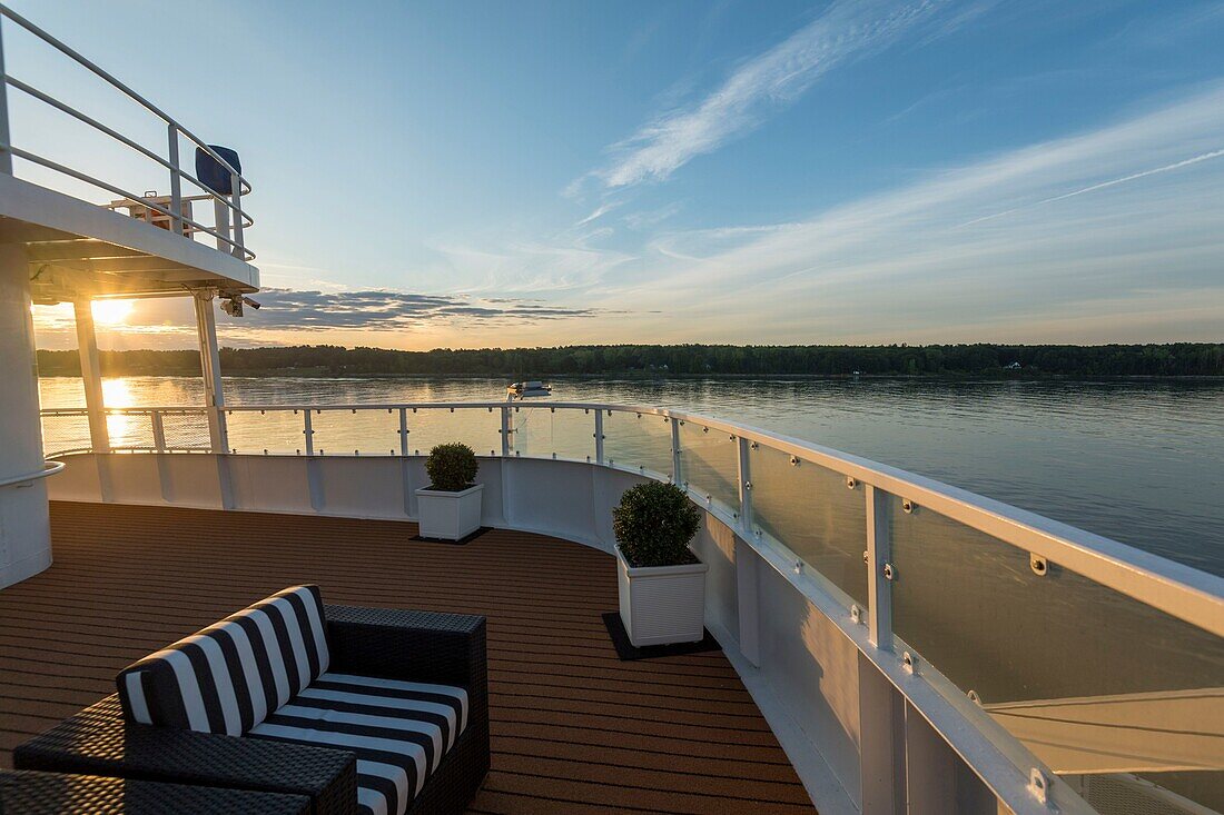 Canada, Ontario, cruise on the St. Lawrence River aboard Victory 2, sunset from the bridge