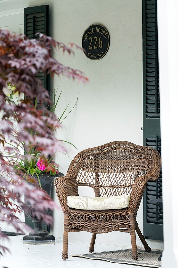 Canada, Niagara-on-the-Lake, typical home details