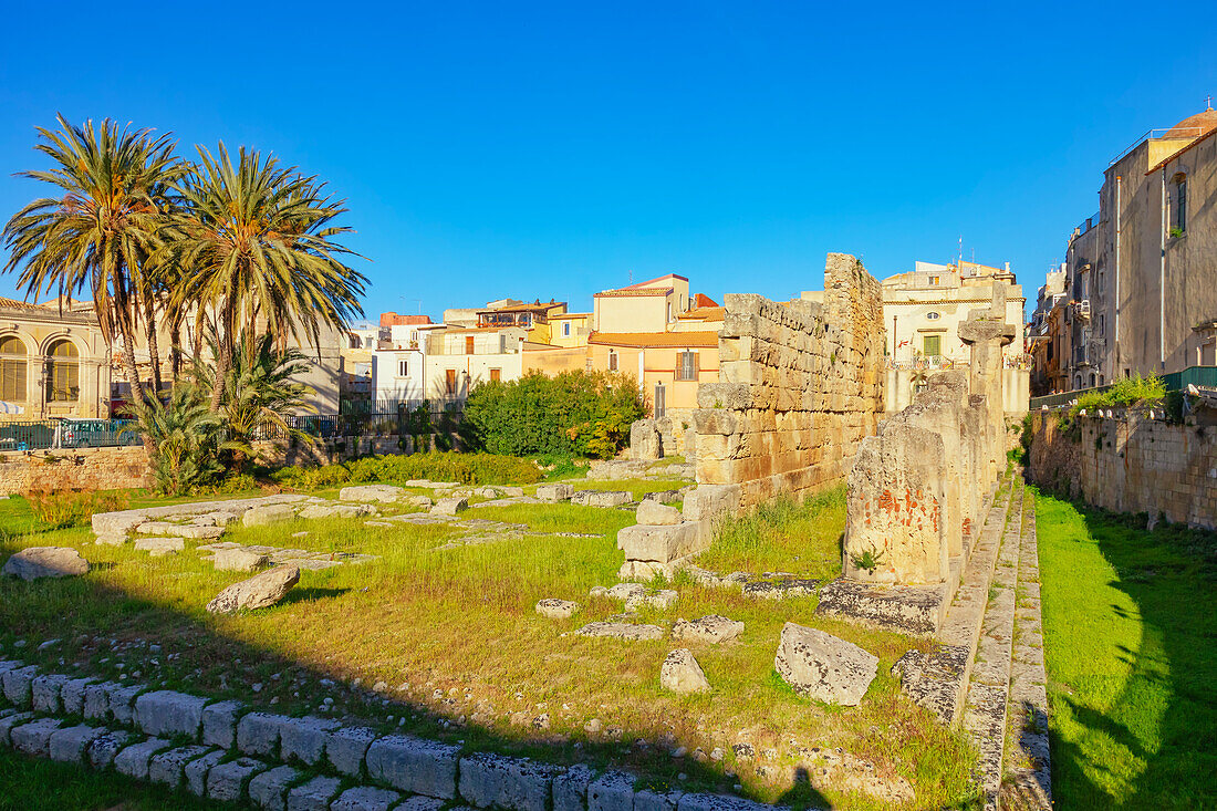 Apollo Temple remains, Ortygia, UNESCO World Heritage Site, Syracuse, Sicily, Italy, Mediterranean, Europe