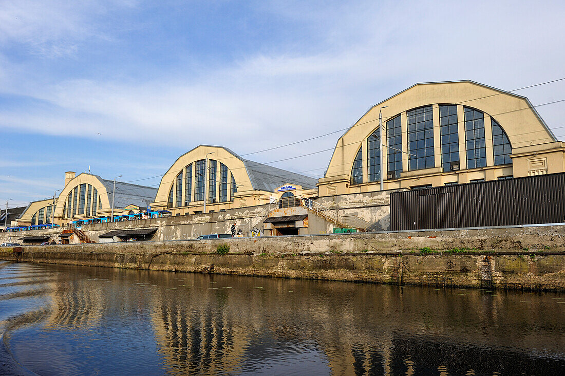 The Central Market, one of the largest and oldest markets in Europe, with five food paviilons located inside vast converted Zeppelin hangars, Riga, Latvia, Baltic region, Europe