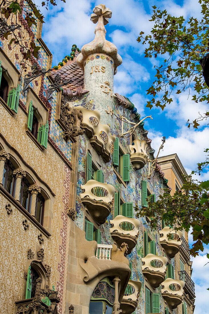 Casa Batllo, modernistischer Entwurf von Antoni Gaudi, UNESCO-Weltkulturerbe, Altstadt, Barcelona, Katalonien, Spanien, Europa