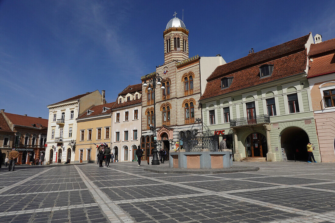 Council Square, Brasov, Transylvania, Romania, Europe