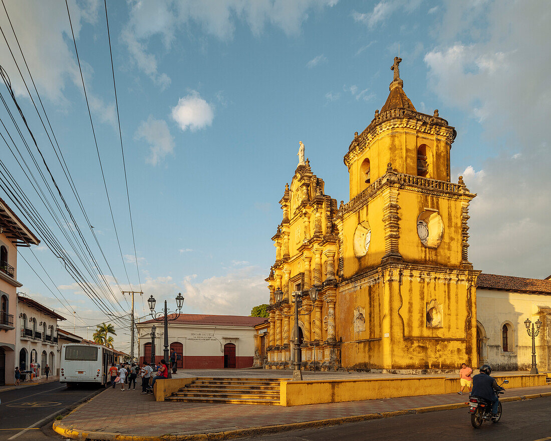 Exterior of Church of the Recollection (La Recoleccion), Leon, Leon Department, Nicaragua, Central America