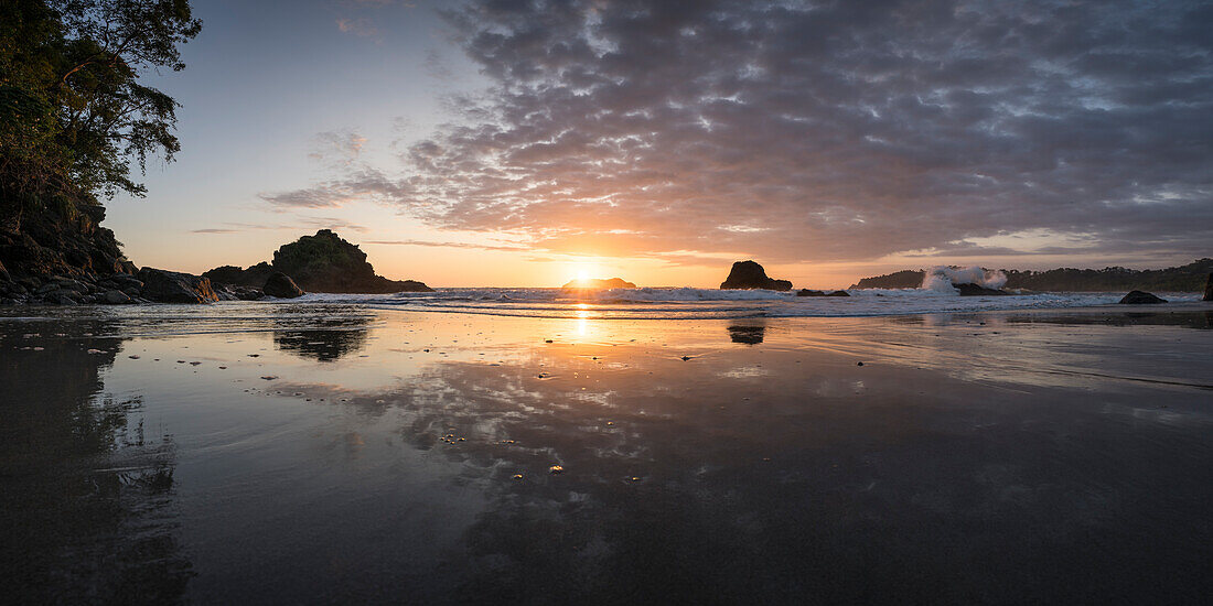 Strand von Manuel Antonio, Nationalpark Manuel Antonio, Provinz Puntarenas, Costa Rica, Mittelamerika