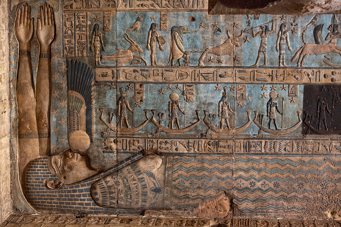 Ceiling Reliefs, Vestibule, Temple of Hathor, Dendera, Qena, Egypt, North Africa, Africa