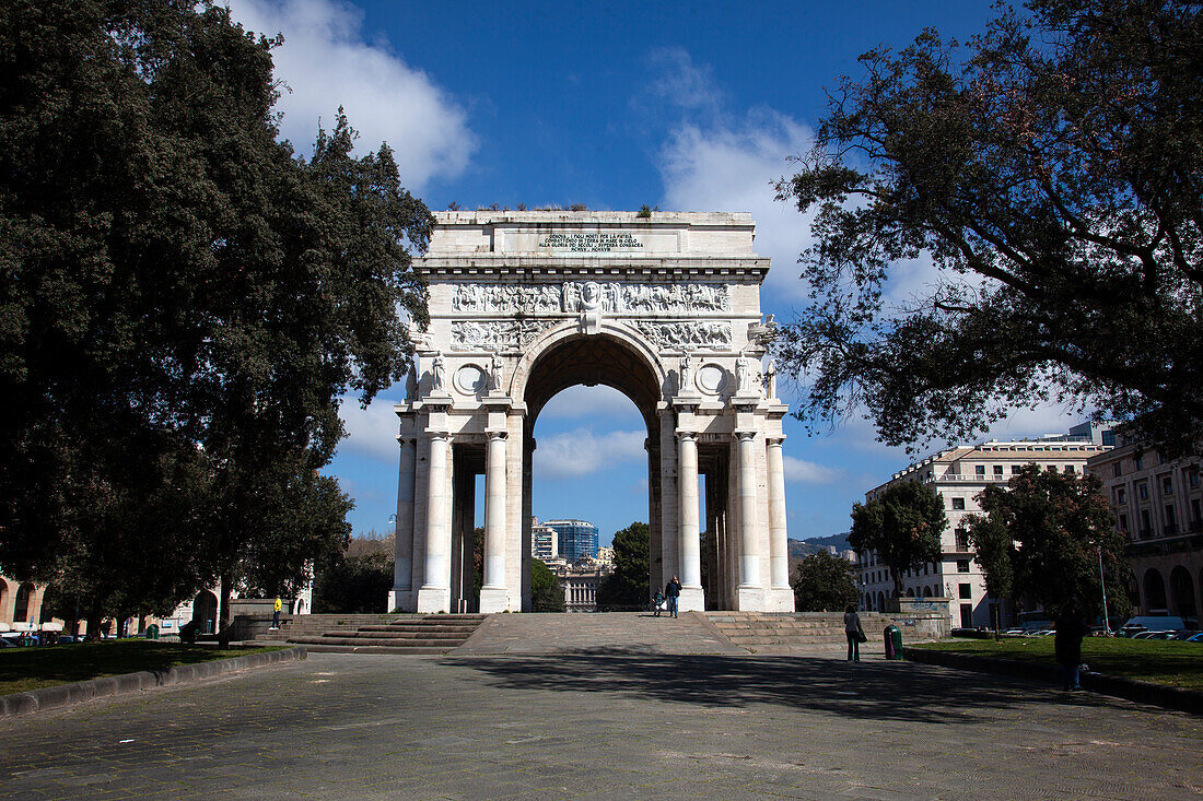 Der Arco della Vittoria (Siegesbogen), Genua, Ligurien, Italien, Europa