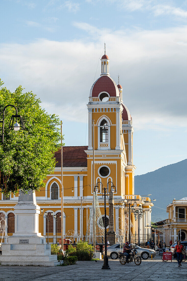 Außenansicht der Kathedrale von Granada, Granada, Nicaragua, Mittelamerika