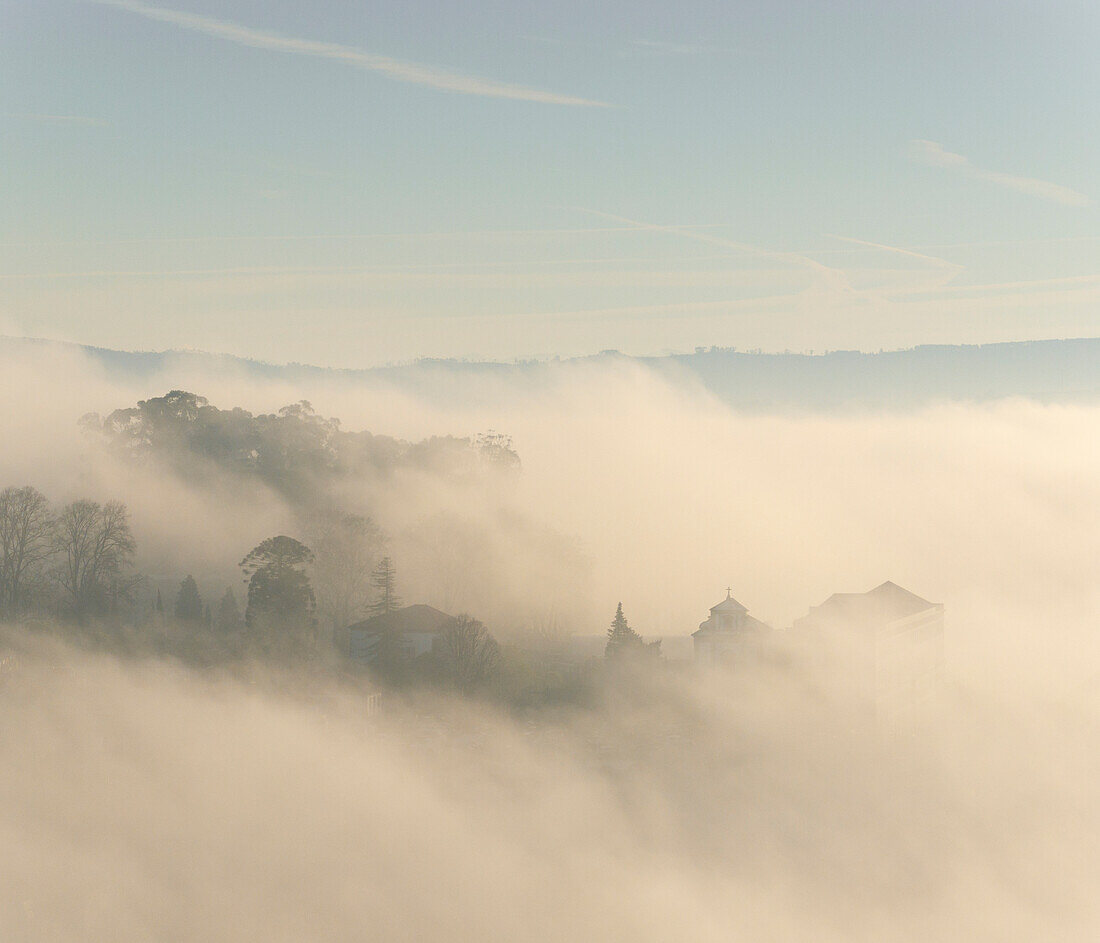 Luftaufnahme von Porto in der Morgendämmerung, Porto, Norte, Portugal, Europa