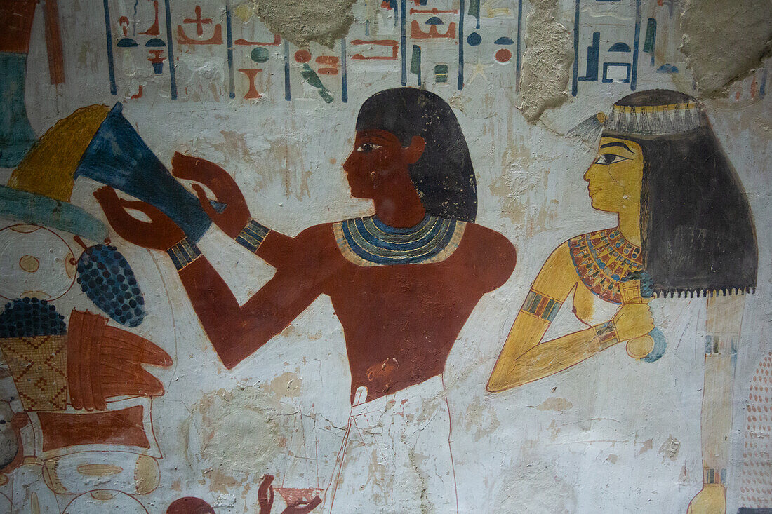 Image of Nakht and wife Tawny, Wall Paintings, Tomb of Nakht, TT52, Tombs of the Nobles, Ancient Thebes, UNESCO World Heritage Site, Luxor, Egypt, North Africa, Africa