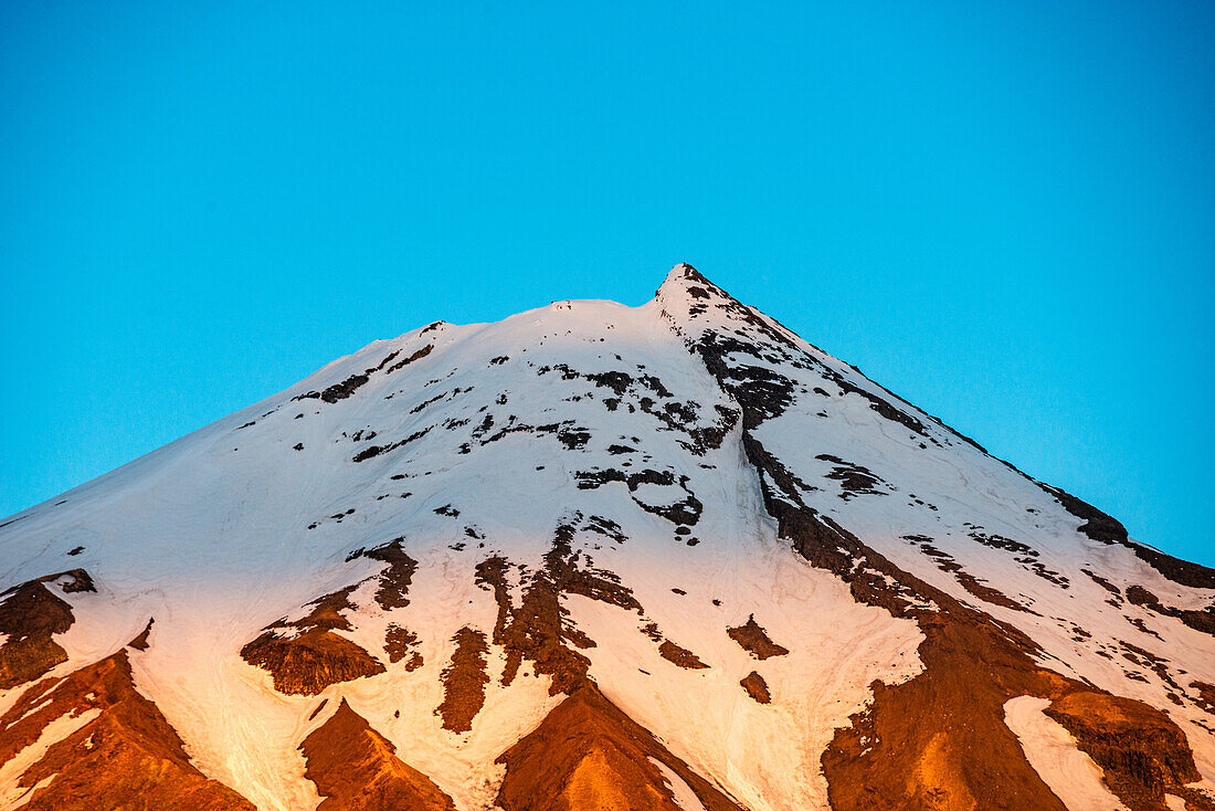 Close up of the summit of Mount Taranaki at sunset, North Island, New Zealand, Pacific