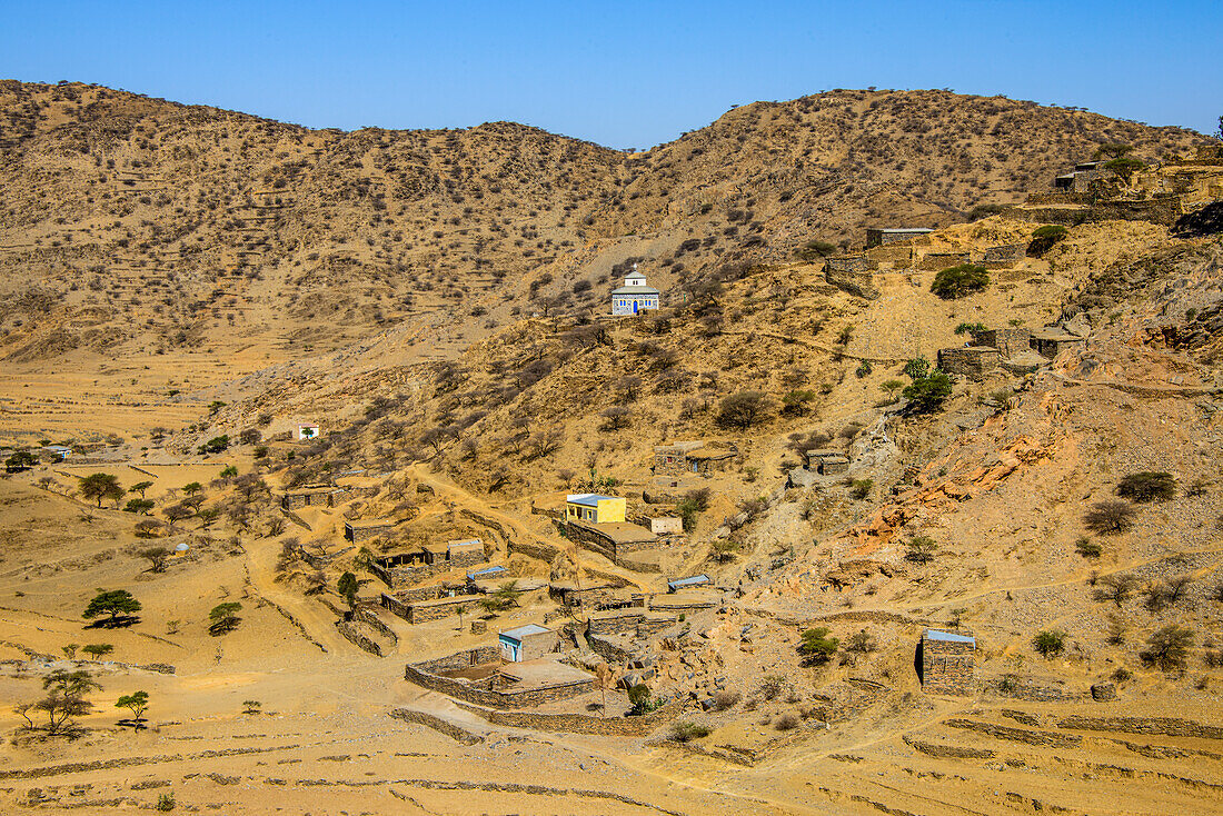 Berglandschaft entlang der Straße von Asmara nach Qohaito, Eritrea, Afrika