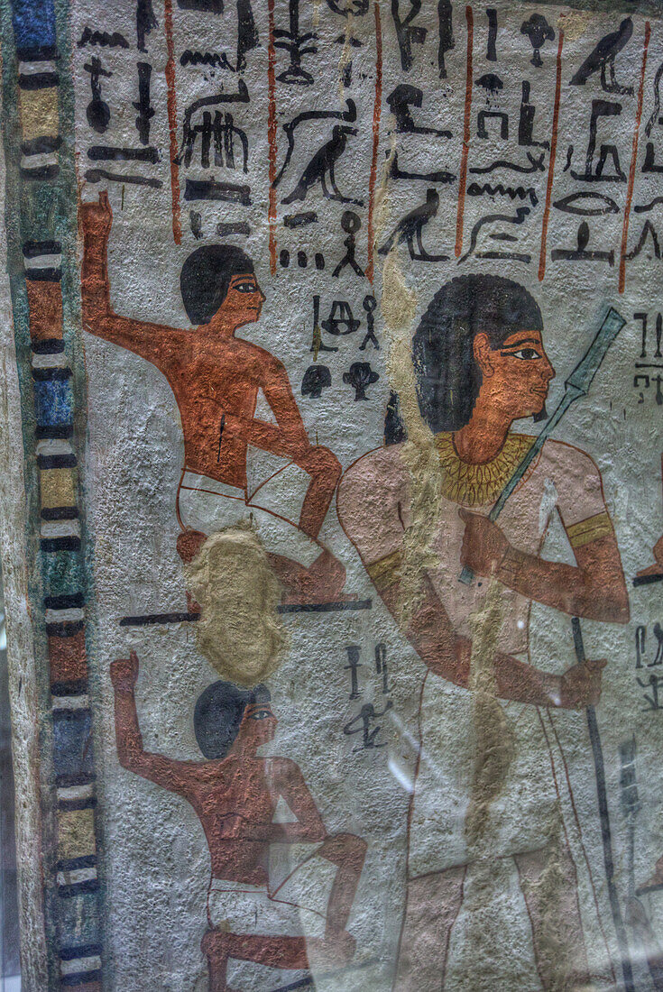 Image of Sennefer on right, Tomb of Sennefer, TT96, Tombs of the Nobles, Ancient Thebes, UNESCO World Heritage Site, Luxor, Egypt, North Africa, Africa