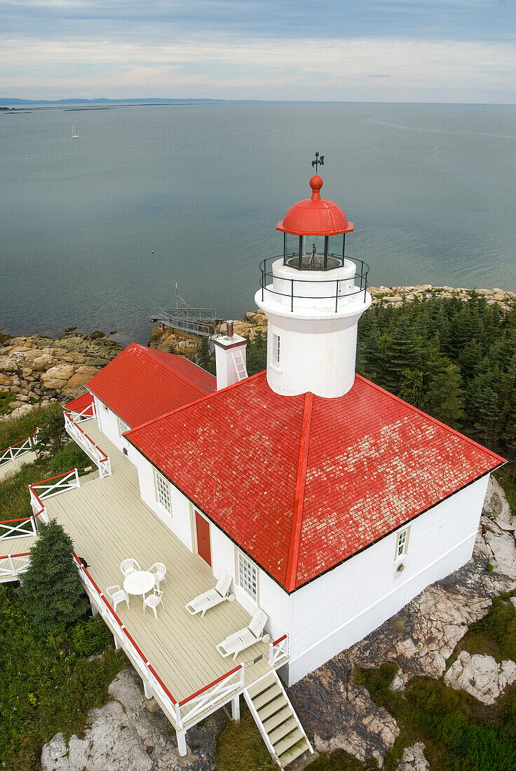 Leuchtturm auf den Pot a l'Eau-de-Vie-Inseln, Provinz Québec, Kanada, Nordamerika