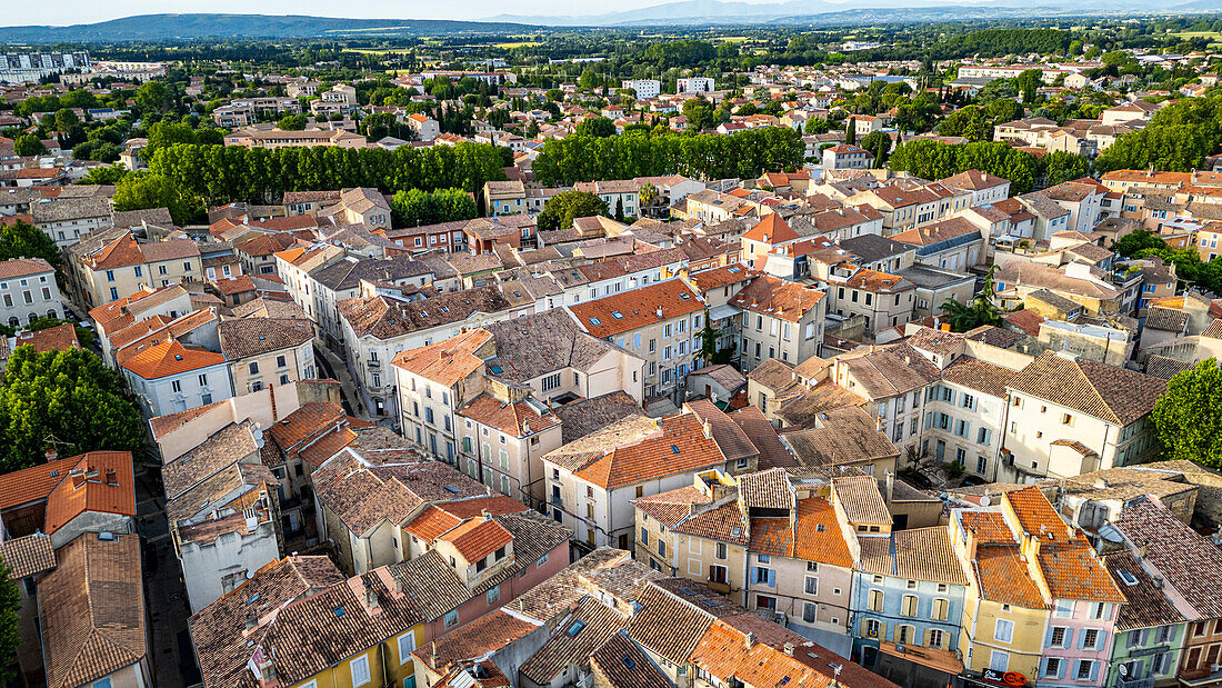 Luftaufnahme von Orange, Vaucluse, Provence-Alpes-Cote d'Azur, Frankreich, Europa