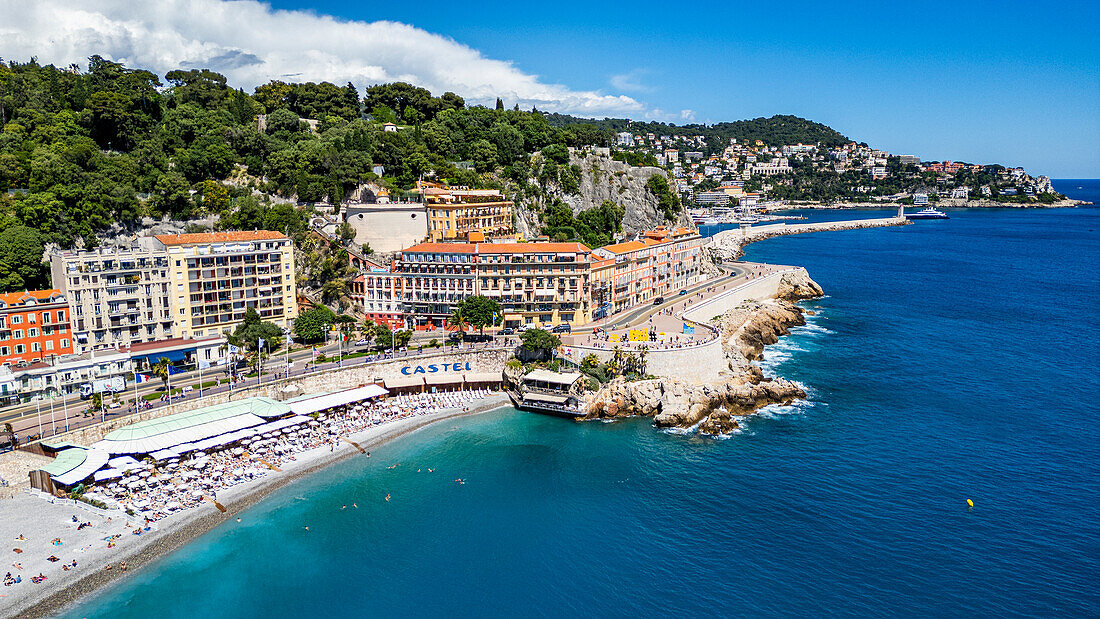 Luftaufnahme der Strandpromenade und der historischen Stadt, Nizza, UNESCO-Welterbe, Alpes Maritimes, Côte d'Azur, Frankreich, Europa