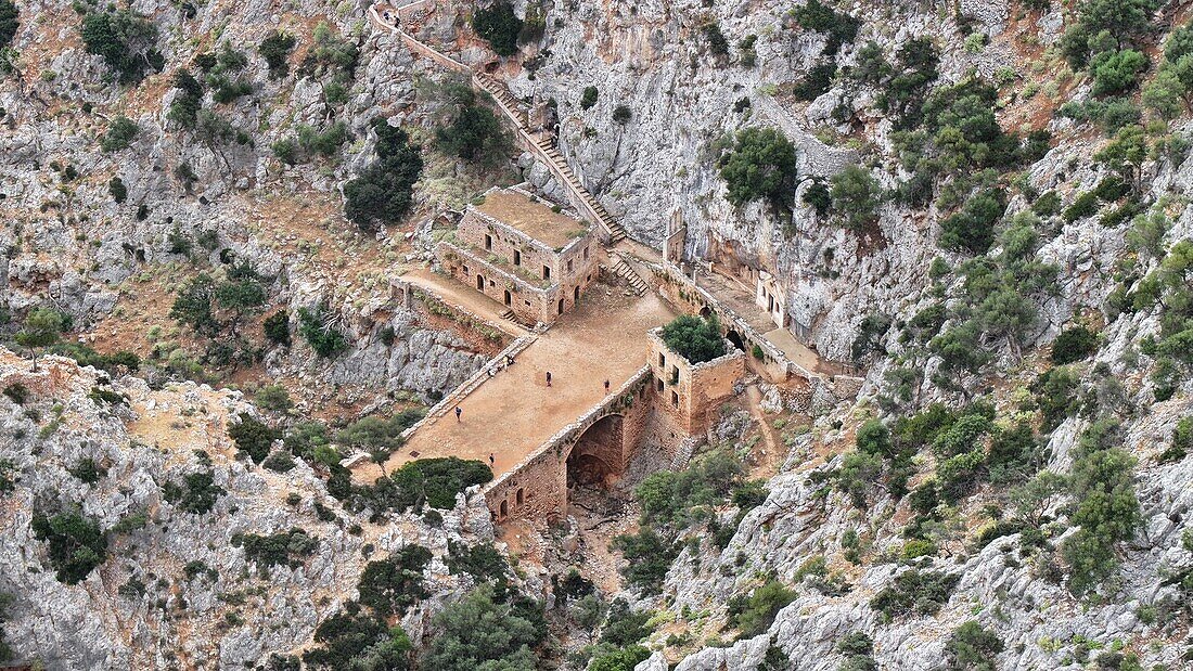 Luftaufnahme des Katholikon-Klosters, Katholikon-Schlucht, Chania, Kreta, Griechische Inseln, Griechenland, Europa