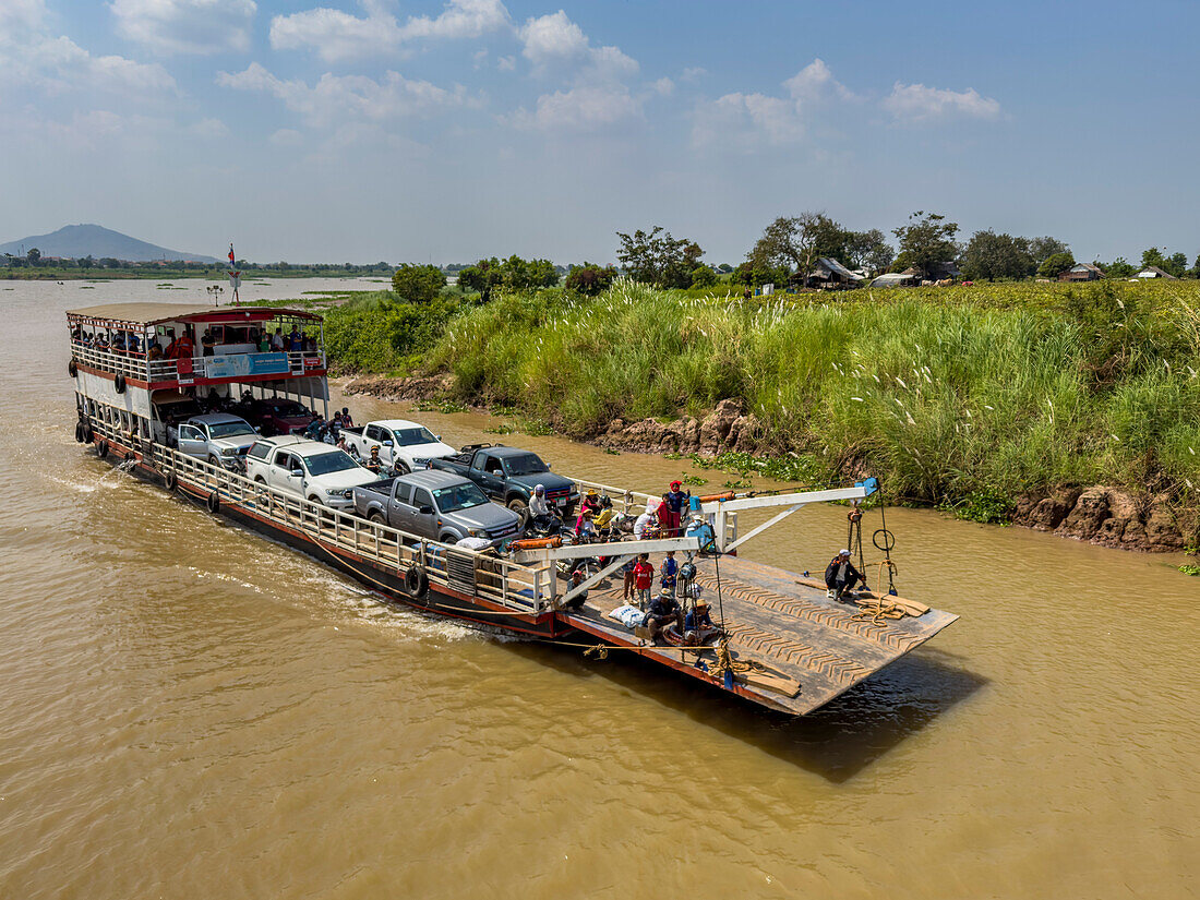 A car and passenger ferry on the Tonle Sap River, Cambodia, Indochina, Southeast Asia, Asia